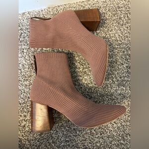 Steve Madden heeled boots - Size 8